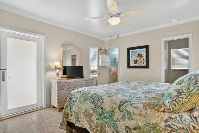 1225 Hillsboro Mile B2, Hillsboro Beach, FL 33062
