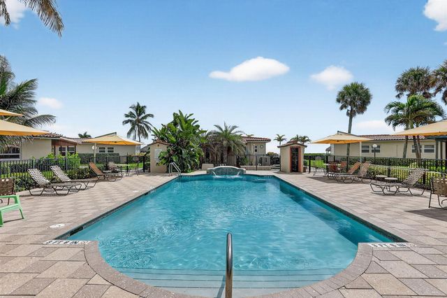 1225 Hillsboro Mile B2, Hillsboro Beach, FL 33062