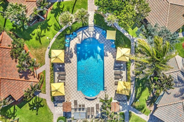 1225 Hillsboro Mile B2, Hillsboro Beach, FL 33062