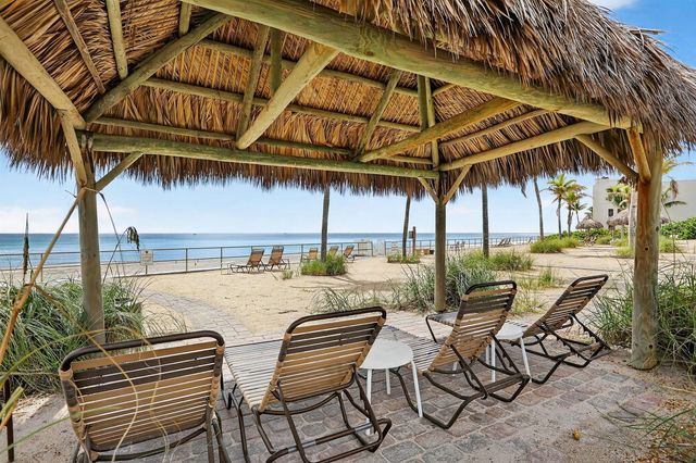 1225 Hillsboro Mile B2, Hillsboro Beach, FL 33062