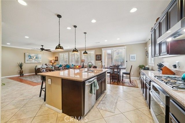 7543 Summer Day Drive, Corona, CA 92883