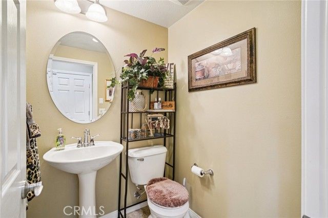 7543 Summer Day Drive, Corona, CA 92883