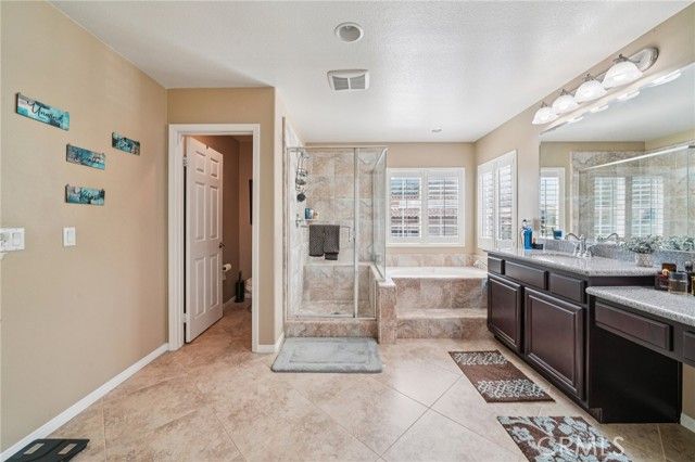 7543 Summer Day Drive, Corona, CA 92883