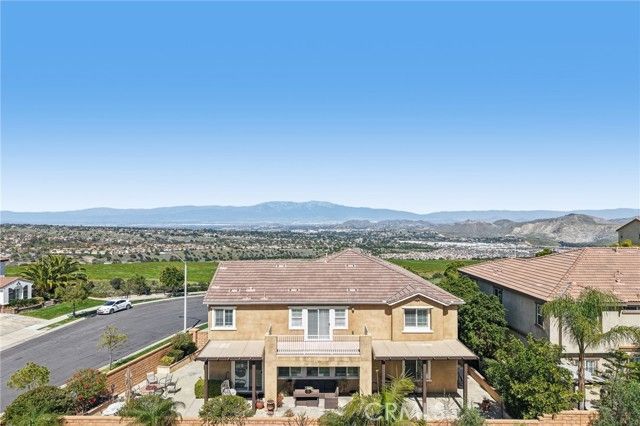 7543 Summer Day Drive, Corona, CA 92883