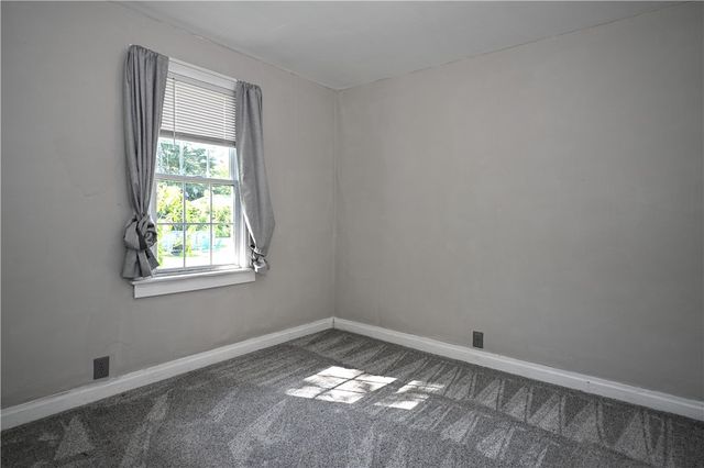 620 Eleanor Ave, Scottdale, PA 15683