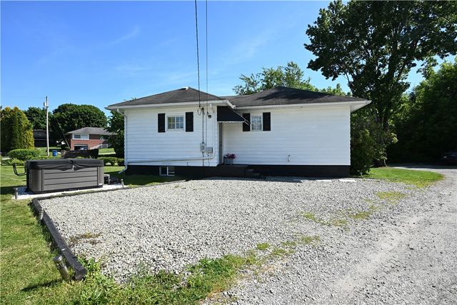 620 Eleanor Ave, Scottdale, PA 15683