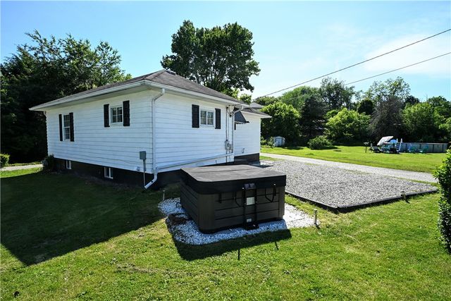 620 Eleanor Ave, Scottdale, PA 15683