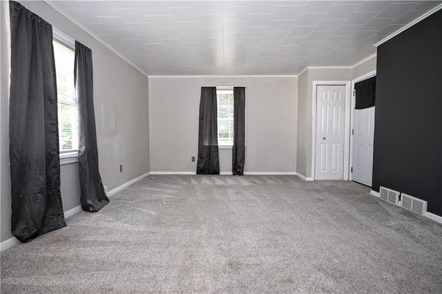 620 Eleanor Ave, Scottdale, PA 15683