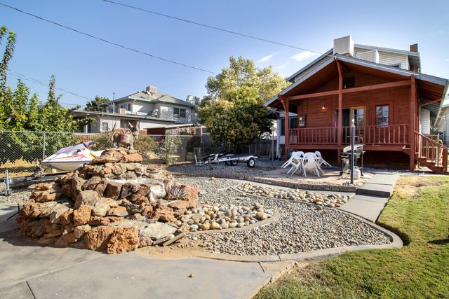 459 N El Granito Street, Porterville, CA 93257