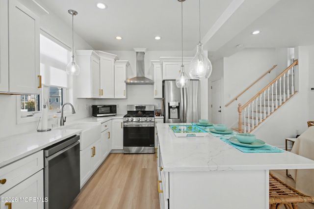 155 W Atlantic Way, Lavallette, NJ 08735