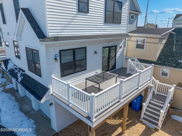 155 W Atlantic Way, Lavallette, NJ 08735
