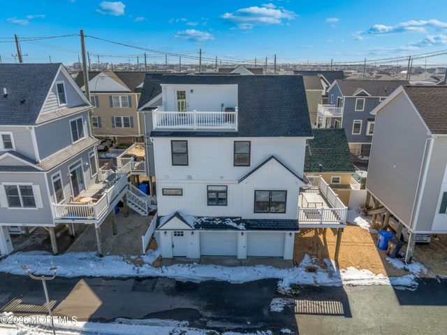 155 W Atlantic Way, Lavallette, NJ 08735