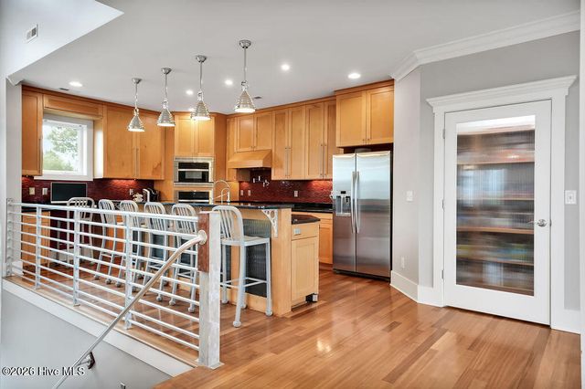 531 E Seaview Road, Wilmington, NC 28409