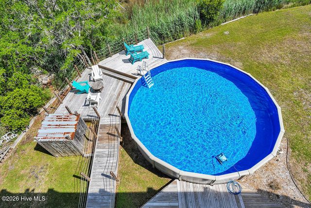 531 E Seaview Road, Wilmington, NC 28409