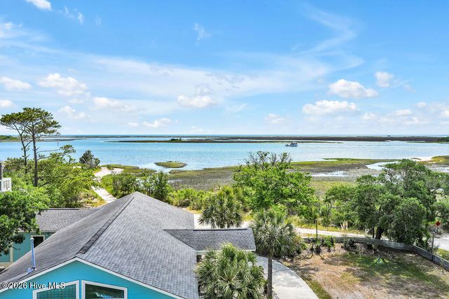 531 E Seaview Road, Wilmington, NC 28409