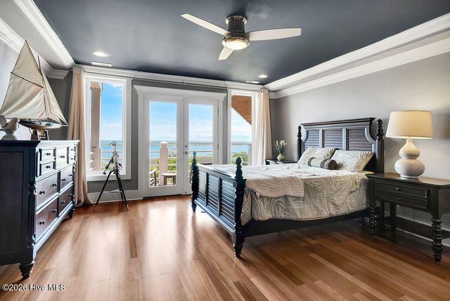 531 E Seaview Road, Wilmington, NC 28409