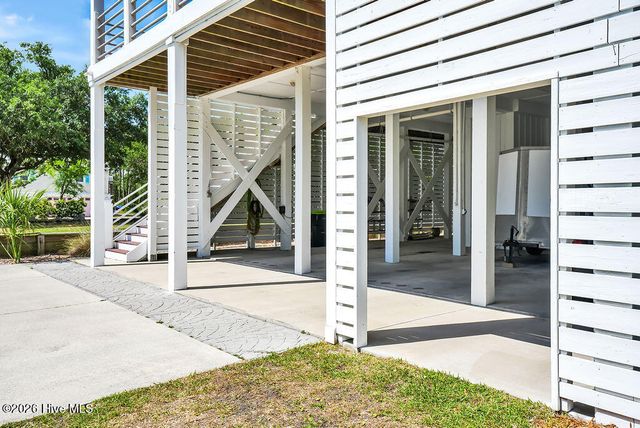 531 E Seaview Road, Wilmington, NC 28409