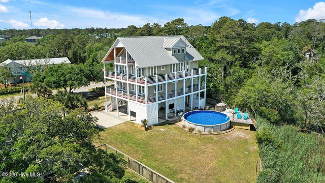 531 E Seaview Road, Wilmington, NC 28409