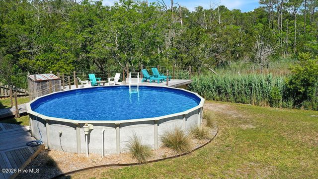 531 E Seaview Road, Wilmington, NC 28409