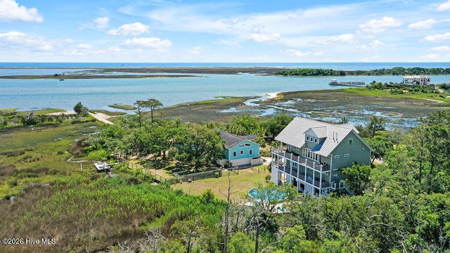 531 E Seaview Road, Wilmington, NC 28409