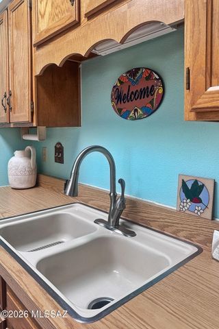 1212 W Calle Alcazar, Green Valley, AZ 85622