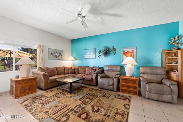 1212 W Calle Alcazar, Green Valley, AZ 85622
