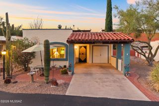 1212 W Calle Alcazar, Green Valley, AZ 85622