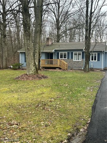 2394 Janice Drive, Southington, OH 44470