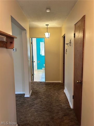 2394 Janice Drive, Southington, OH 44470