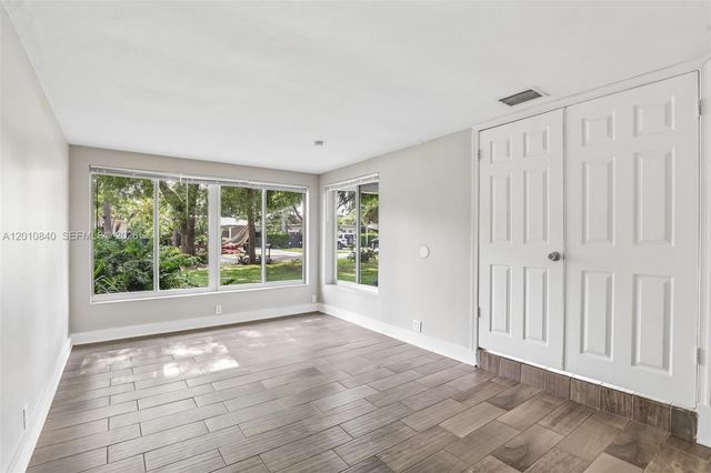 1115 NW 7th Ave, Fort Lauderdale, FL 33311