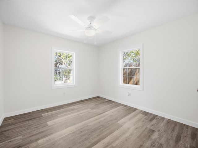 6933 Hatch Road, Lake Worth, TX 76135