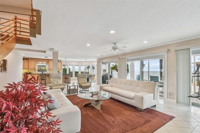 119 CARLYLE CIRCLE, Palm Harbor, FL 34683
