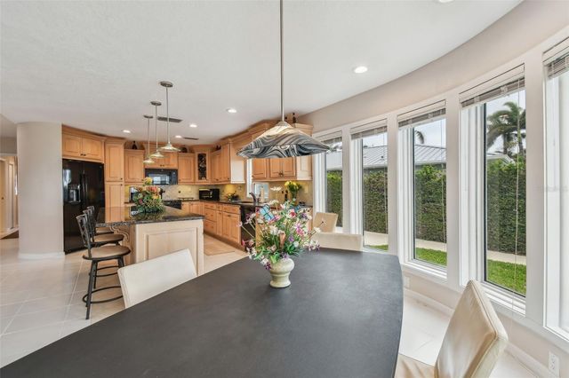 119 CARLYLE CIRCLE, Palm Harbor, FL 34683