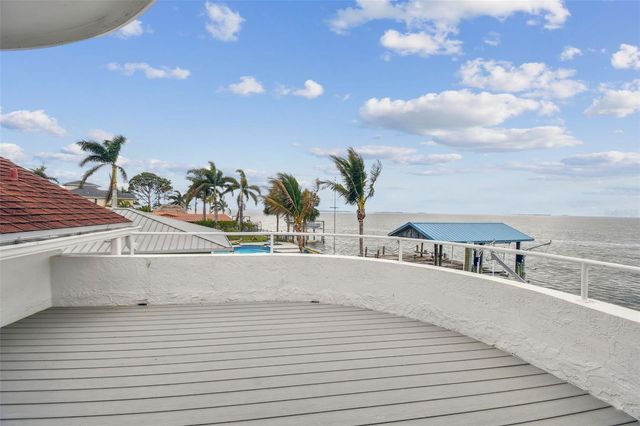 119 CARLYLE CIRCLE, Palm Harbor, FL 34683