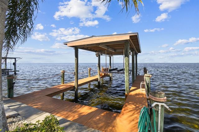 119 CARLYLE CIRCLE, Palm Harbor, FL 34683
