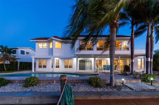 119 CARLYLE CIRCLE, Palm Harbor, FL 34683