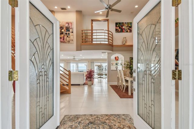 119 CARLYLE CIRCLE, Palm Harbor, FL 34683