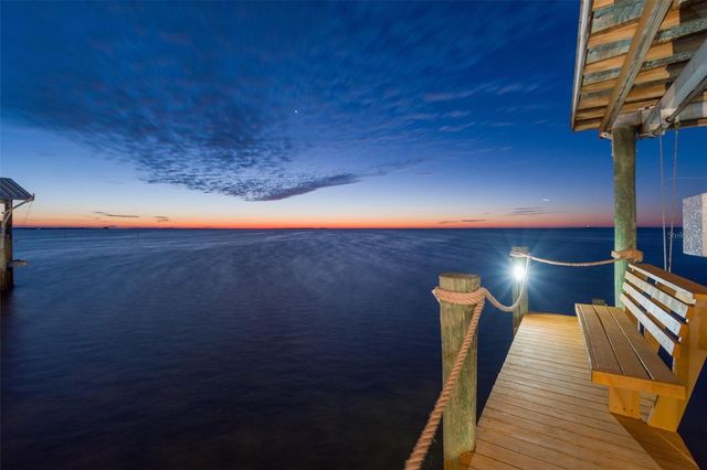 119 CARLYLE CIRCLE, Palm Harbor, FL 34683