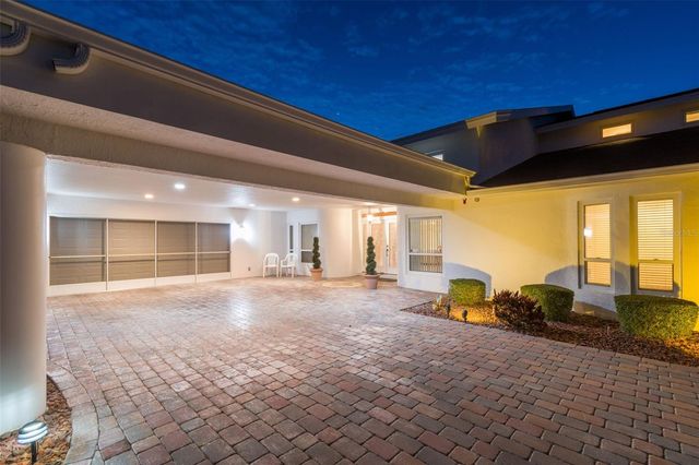 119 CARLYLE CIRCLE, Palm Harbor, FL 34683