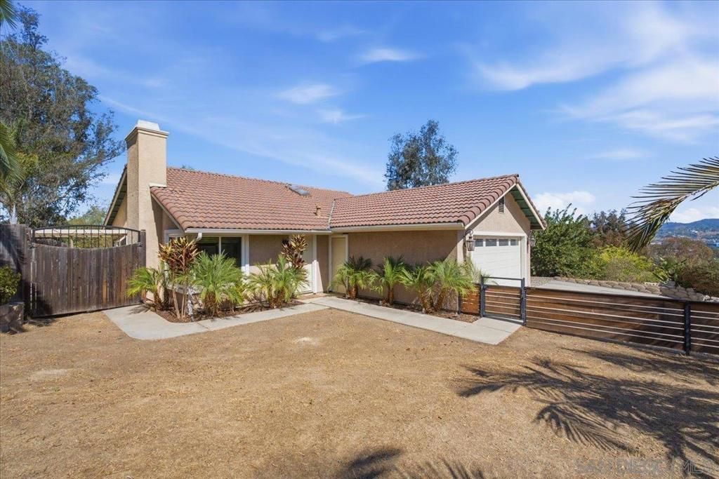 427 Ponte Ave, San Marcos, CA 92078 — photo 4
