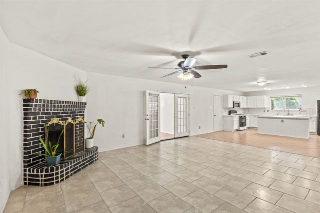3341 Pecan Shadow Way, Mesquite, TX 75181