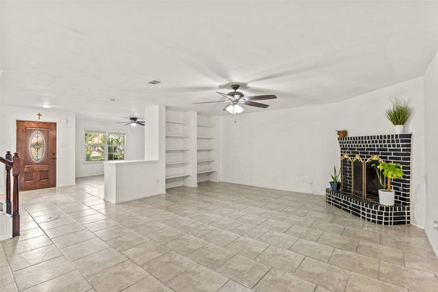 3341 Pecan Shadow Way, Mesquite, TX 75181