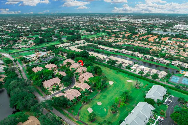 5355 10th Fairway Drive 1, Delray Beach, FL 33484