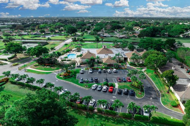 5355 10th Fairway Drive 1, Delray Beach, FL 33484
