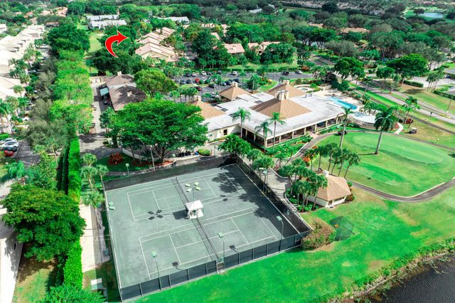 5355 10th Fairway Drive 1, Delray Beach, FL 33484