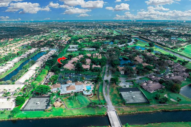 5355 10th Fairway Drive 1, Delray Beach, FL 33484
