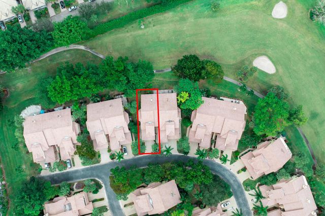 5355 10th Fairway Drive 1, Delray Beach, FL 33484