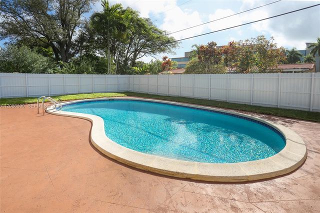 8870 SW 87th Street, Miami, FL 33173