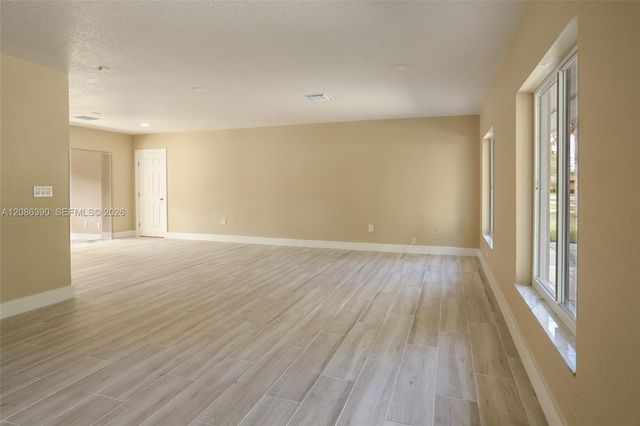 8870 SW 87th Street, Miami, FL 33173