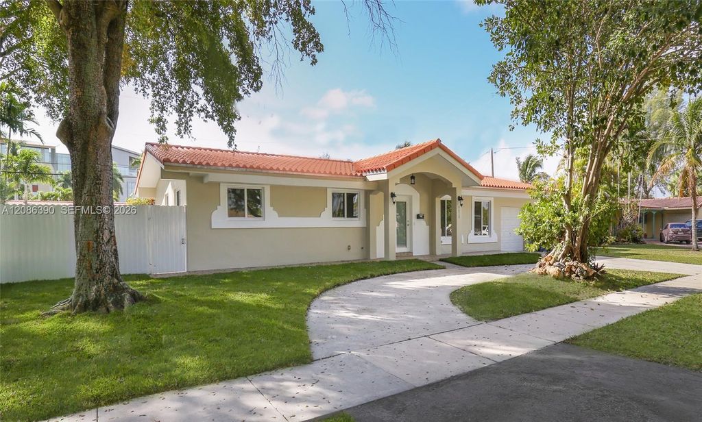 8870 SW 87th Street, Miami, FL 33173